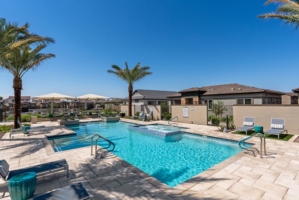 Resort Style Pool & Hot Tub at Avilla Palomino, Glendale, AZ 85302