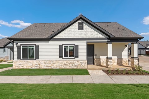 Property Exterior at Avilla Trinity, Fort Worth, TX 76111