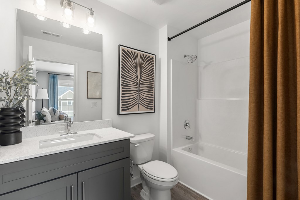 Beautiful Bathroom at South Pine, Union City, GA 30291