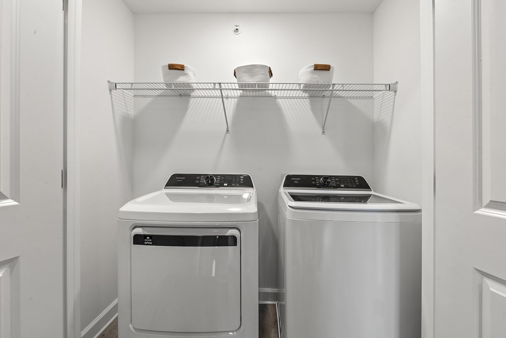 Spacious Laundry Room at South Pine, Union City, GA 30291