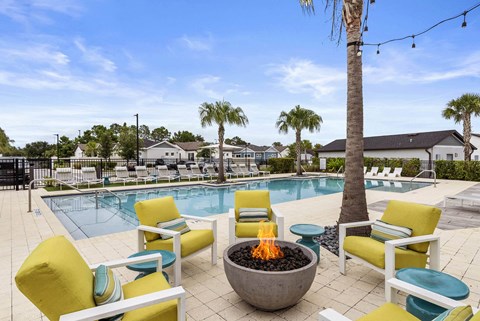 Outdoor Fire Pit at Avilla Suncoast Apartments, Odessa, 33556
