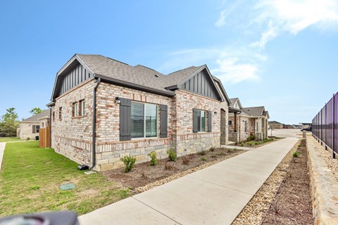 Exterior View of Property at Avilla Towne Center Apartments, Princeton, TX, 75407