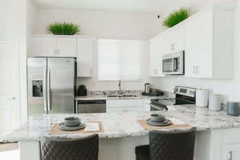Stainless Steel Appliances at Avilla Canyon, Phoenix 85085 - Photo Gallery 3