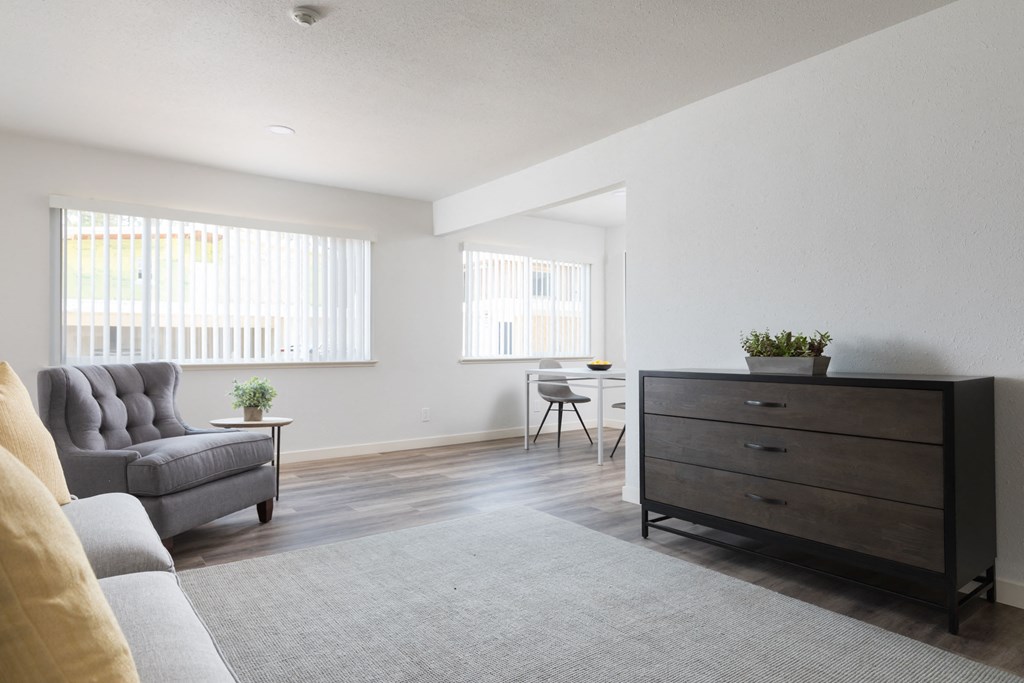 Living room with couch at Santa Rosa Oaks, California, 95401