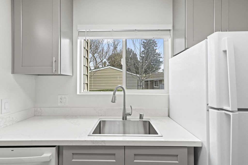 Sink at Stony Creek Apartments, California