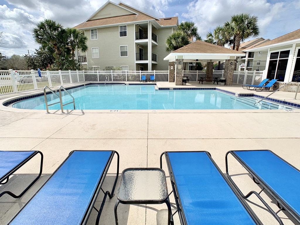 Pool Deck at Tivoli Apartments of Orlando, Oviedo, FL
