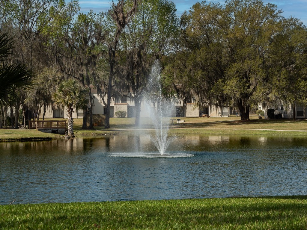 Fountain views at Stoneridge Apartments