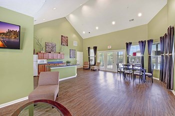 Clubhouse at The Reserves of Thomas Glen, Shepherdsville, Kentucky - Photo Gallery 27