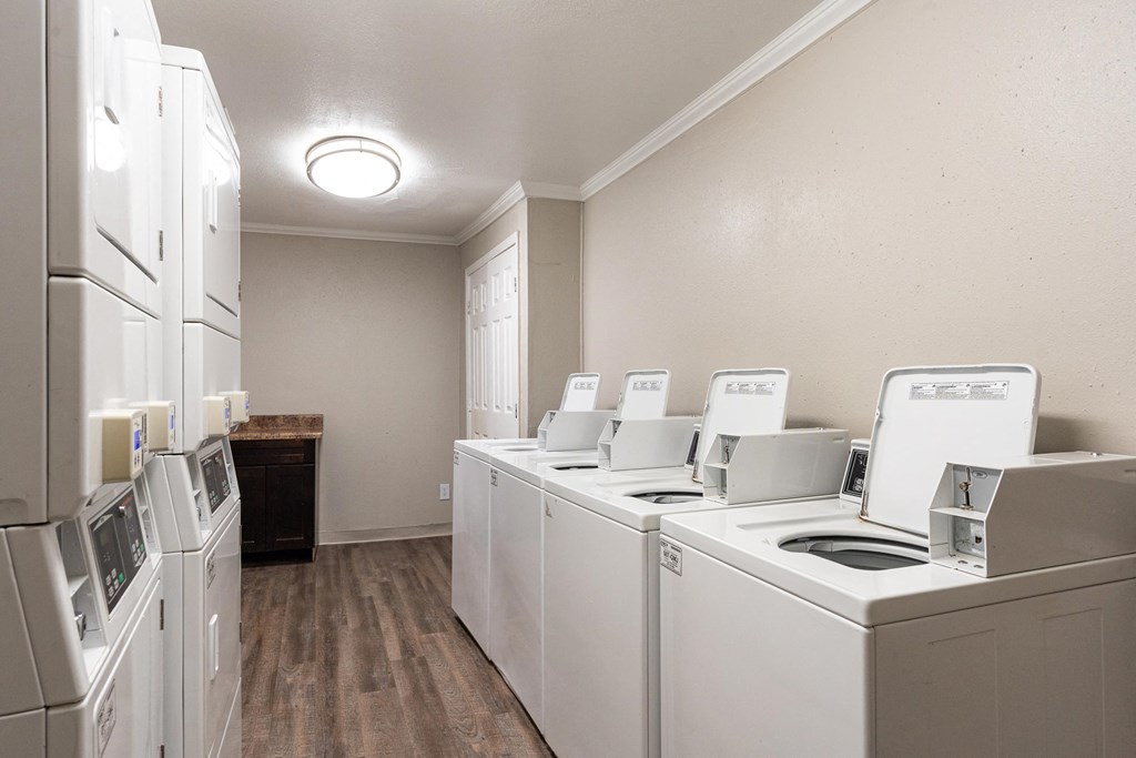 Laundry at 300 Riverside Apartments, Austell, GA