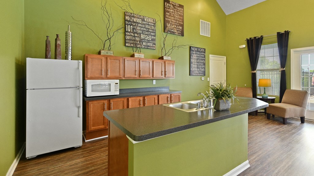 Clubhouse kitchen at The Reserves of Thomas Glen, Shepherdsville, KY, 40165