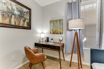 Study desk in the corner with a tall one leg lamp - Photo Gallery 19
