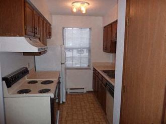 708 W. Main Street 1-2 Beds Apartment for Rent