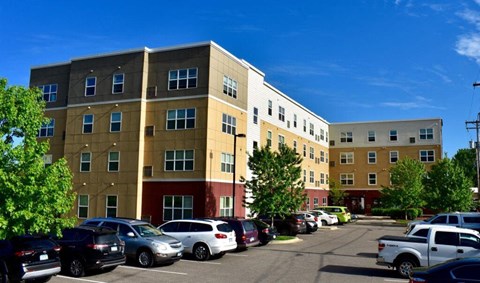 Spirit On Lake Apartments Minneapolis