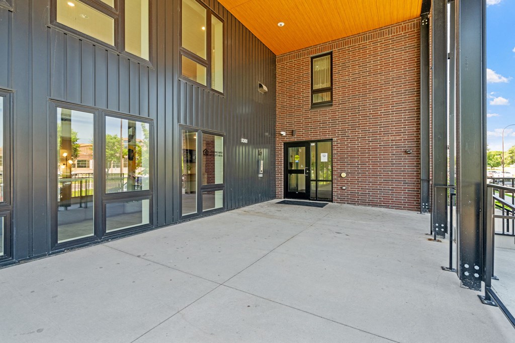 the preserve at ballantyne commons exterior walkway with glass doors