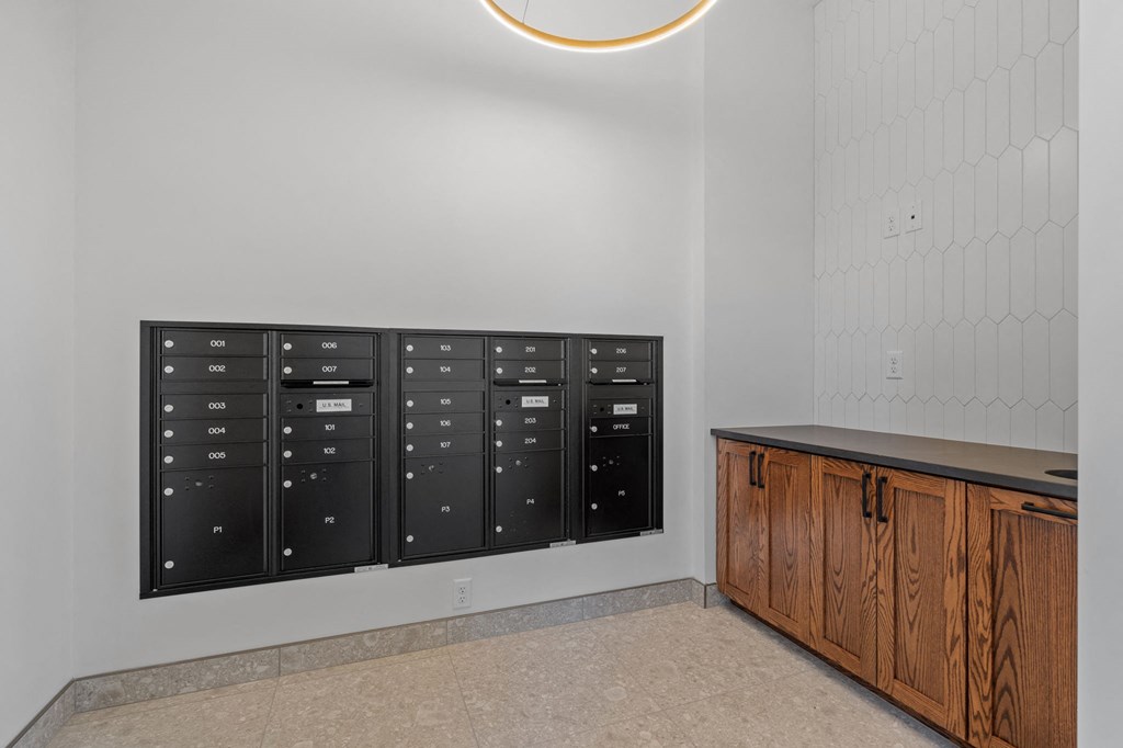 the utility room has a locker room and a counter top