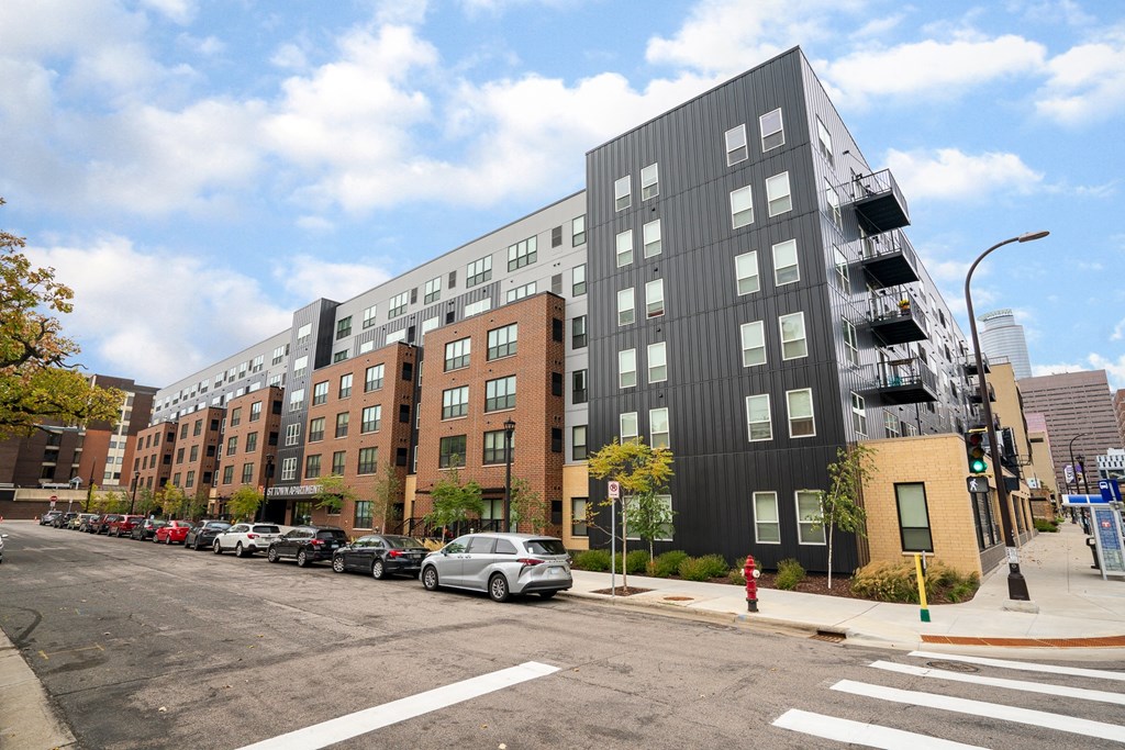 East Town Apartments Minneapolis