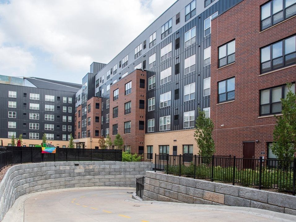 East Town Apartments Minneapolis