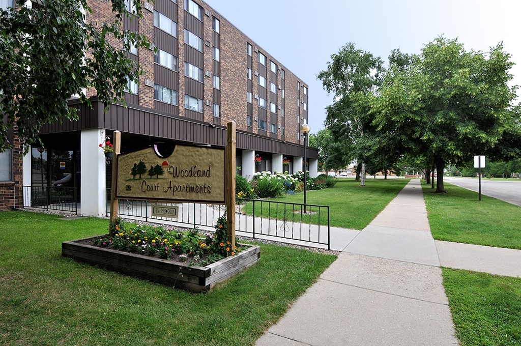 Woodland Court Apartments Park Rapids