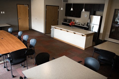 Spirit On Lake Apartments Minneapolis