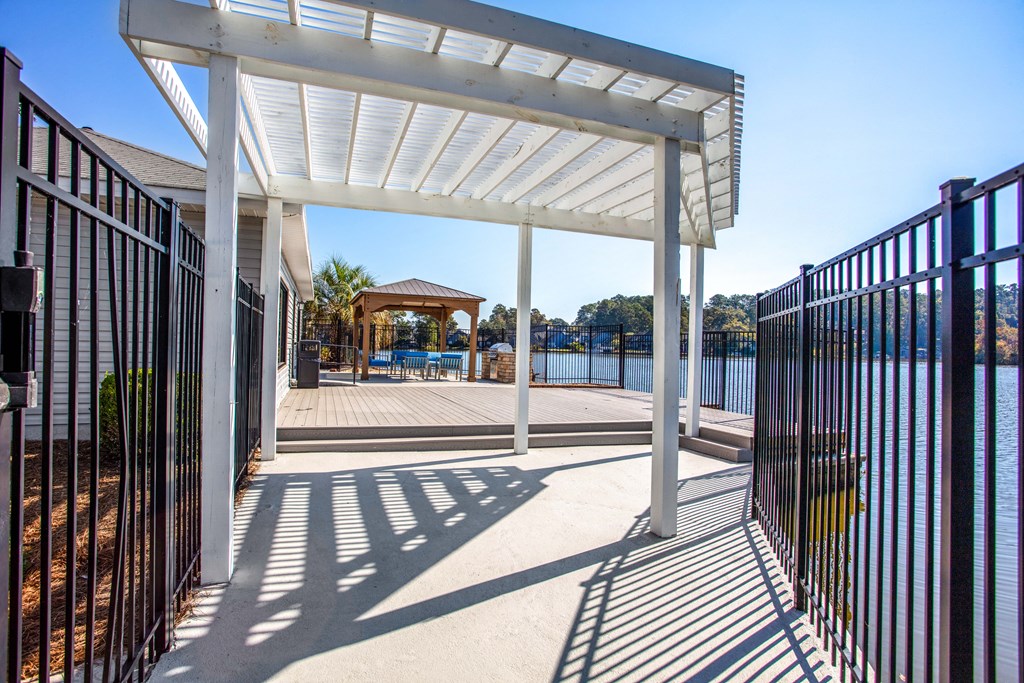 Castaways at Hidden Harbor Apartments