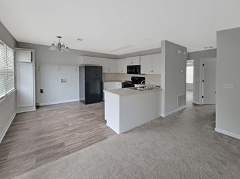Harmony Apartments at Columbus - Photo Gallery 3