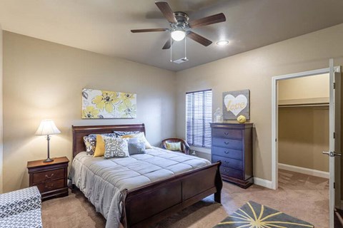 Versailles in North Little Rock Apartments