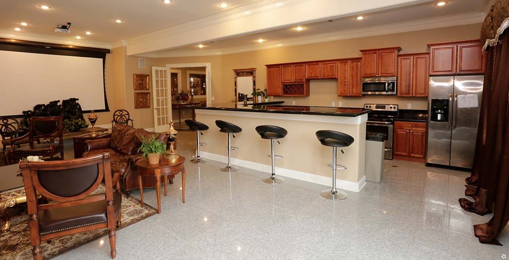 Versailles in North Little Rock Apartments