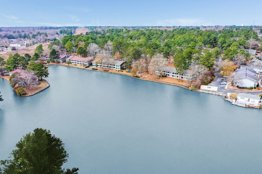 Sandpiper Apartments, 800 Leisure Lake Dr., Warner Robins, GA RentCafe