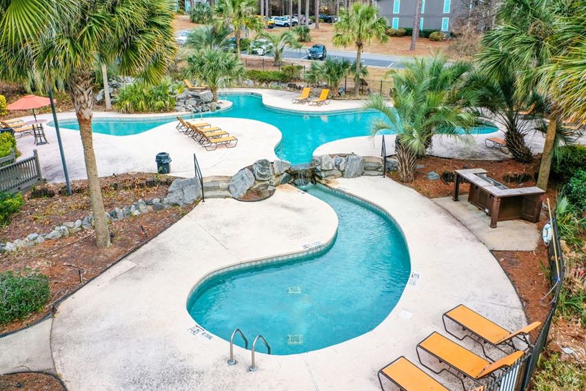 Sandpiper Apartments, 800 Leisure Lake Dr., Warner Robins, GA RentCafe