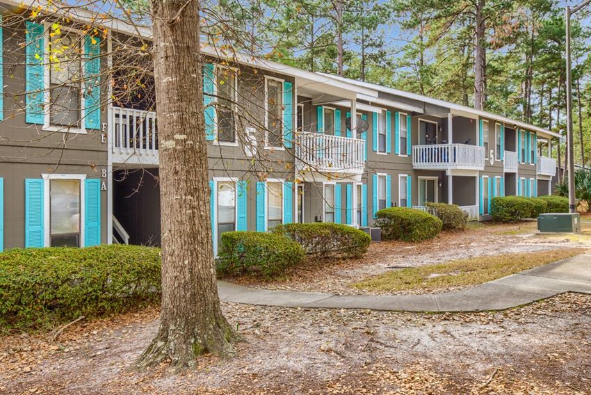 Sandpiper Apartments, 800 Leisure Lake Dr., Warner Robins, GA RentCafe
