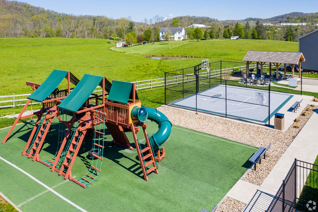 Meadow Creek Apartments and Townhomes in West Virginia Bridgeport