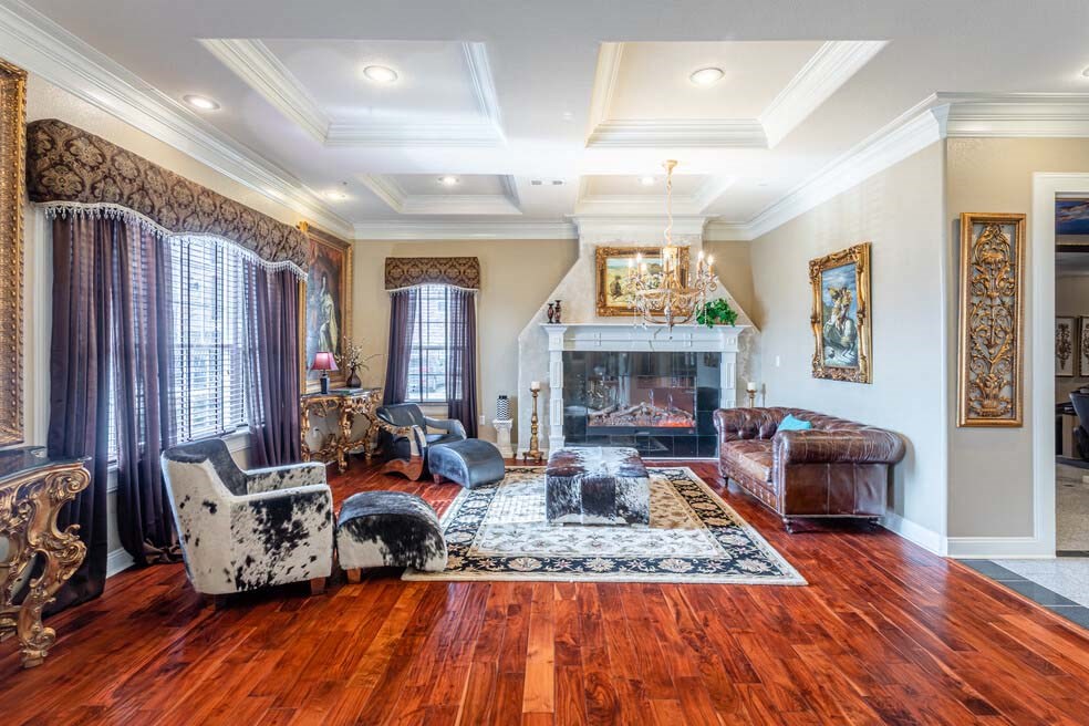 Versailles in North Little Rock Apartments