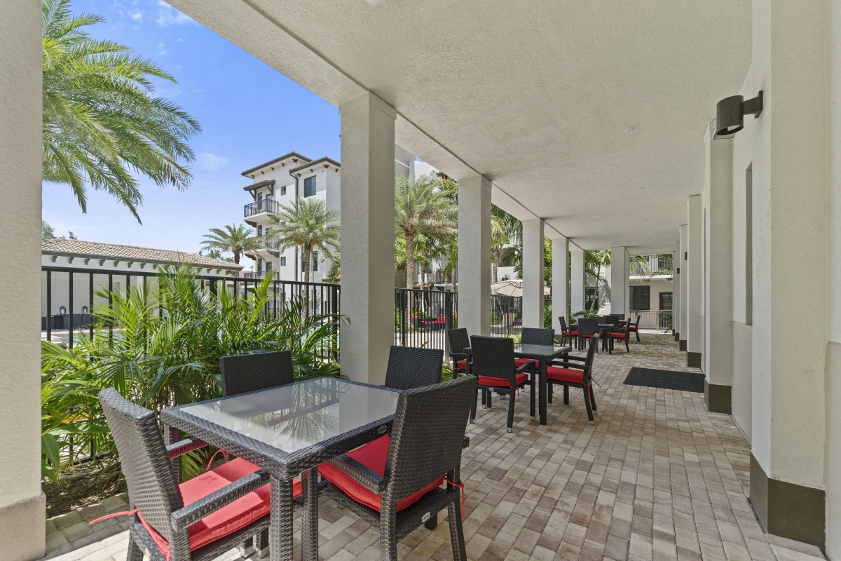 Ventura Pointe Apartments In Pembroke Pines