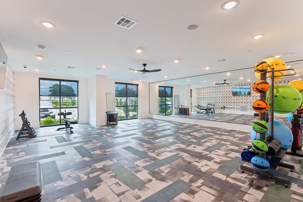 the gym at the preserve at green valley apartments