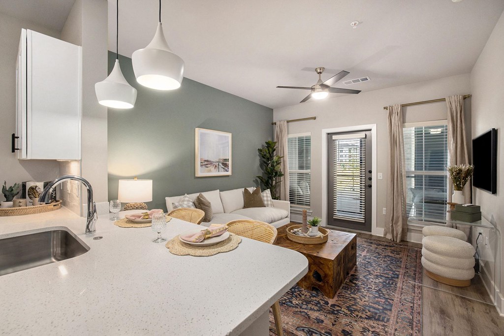 the preserve at ballantyne commons living room and kitchen