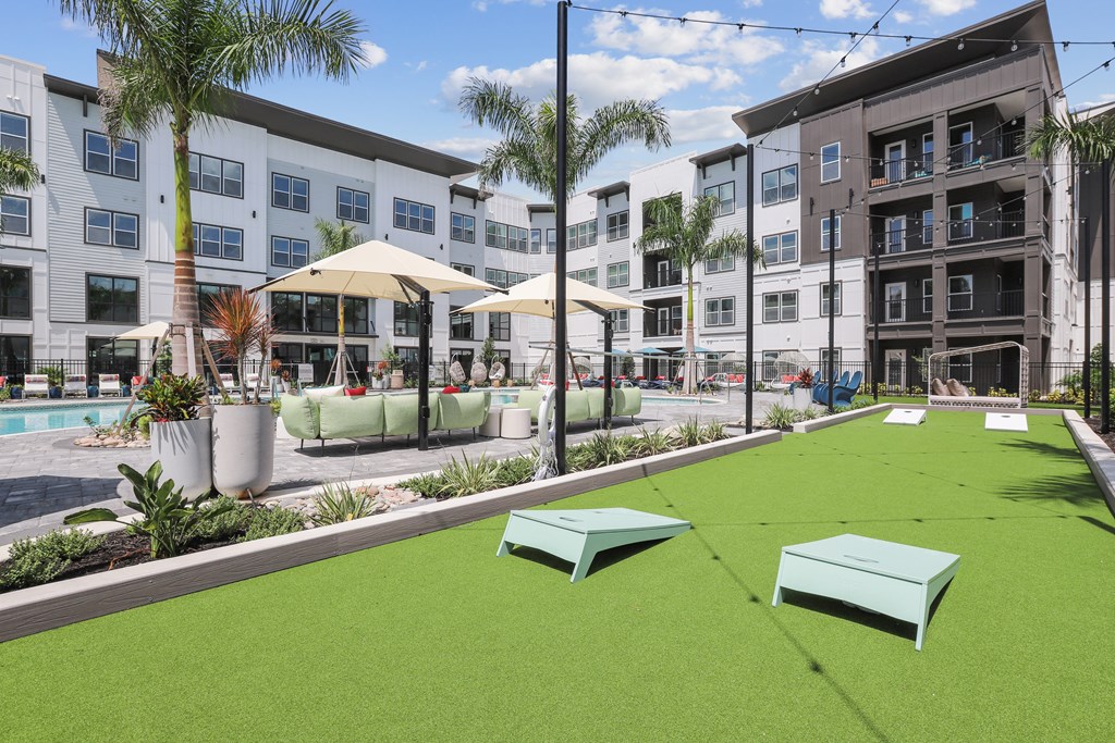 Social Garden with Outdoor Games