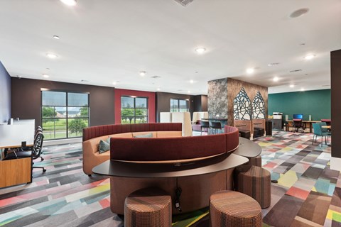 Cyber Cafe with Computers & Printing