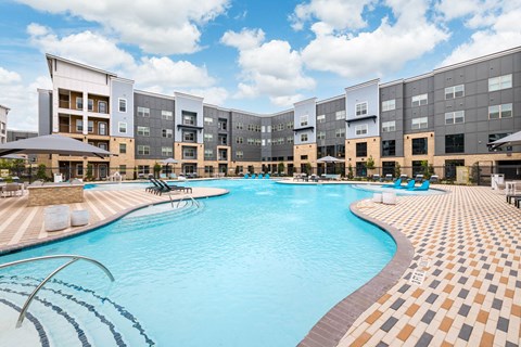 Relaxing Salt-Water Pool with Cabana, Wi-Fi, Sun Shelf, and Grill Areas