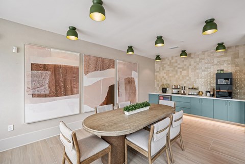 Gourmet Coffee & Hot Tea Lounge