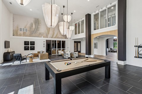 Wet Bar & Entertainment Lounge