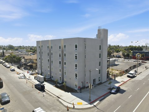 6200 S Broadway 1 Apartment for Rent