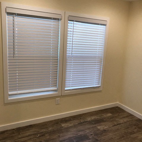 943 E 87Th Pl 1 Apartment for Rent