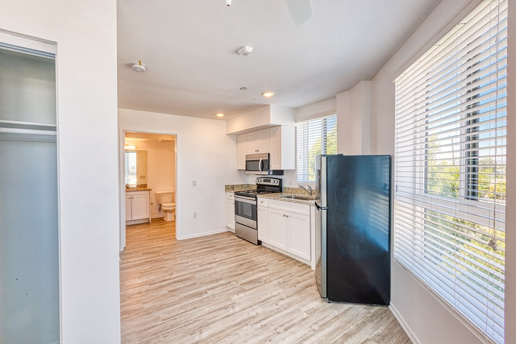 Wall to wall windows