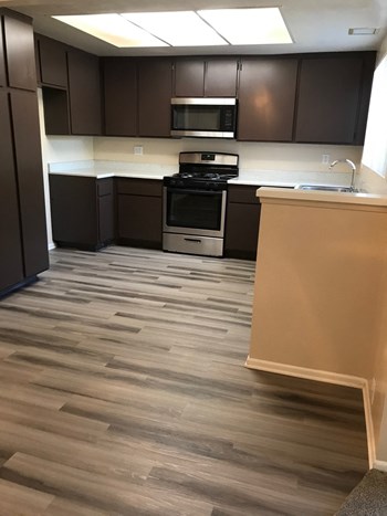 1840 S. Nelson Street Studio-2 Beds Apartment for Rent - Photo Gallery 6
