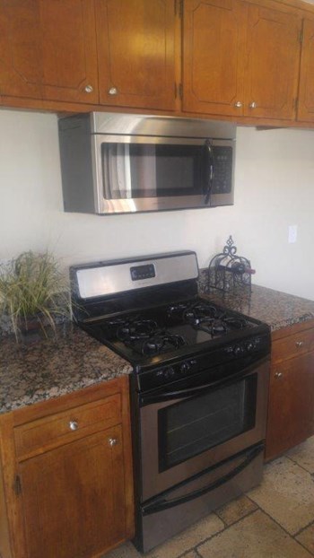 9910 Ramona Street Studio-2 Beds Apartment for Rent - Photo Gallery 3