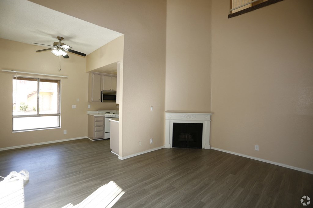 Townhome living room with dining room
