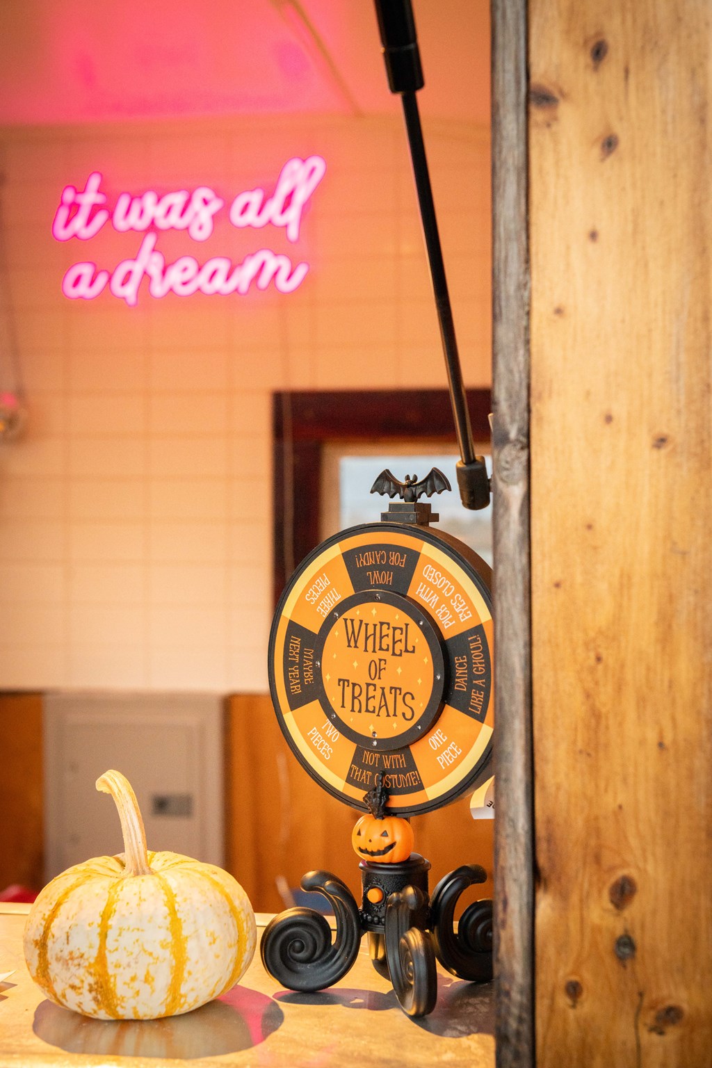 It’s all in the details—thoughtfully curated touches that make every gathering at The Downs feel special.