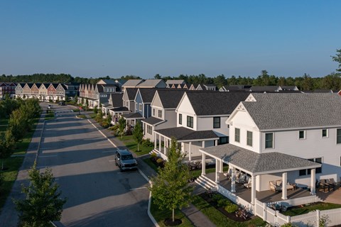 Frontrunner Park Neighborhood Homes