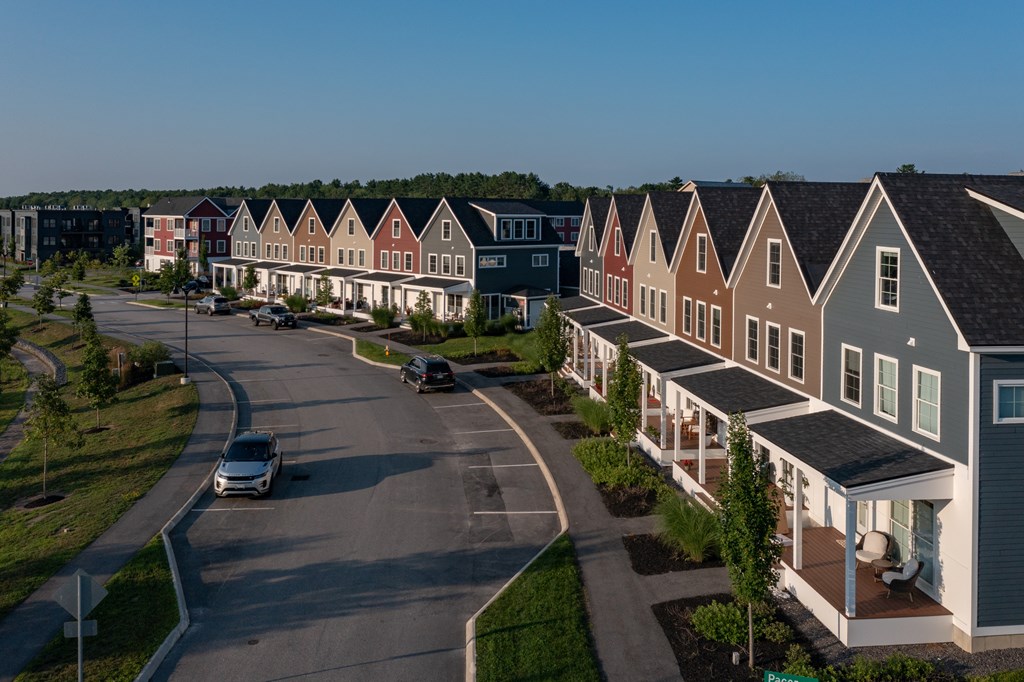 Frontrunner Park Townhomes