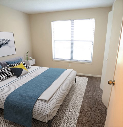 Northlake Apartments